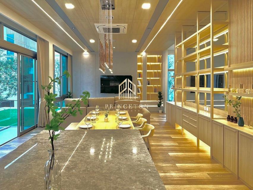 VIVE Rama 9 – Luxurious 3-Story Home in Modern Japanese Design 6