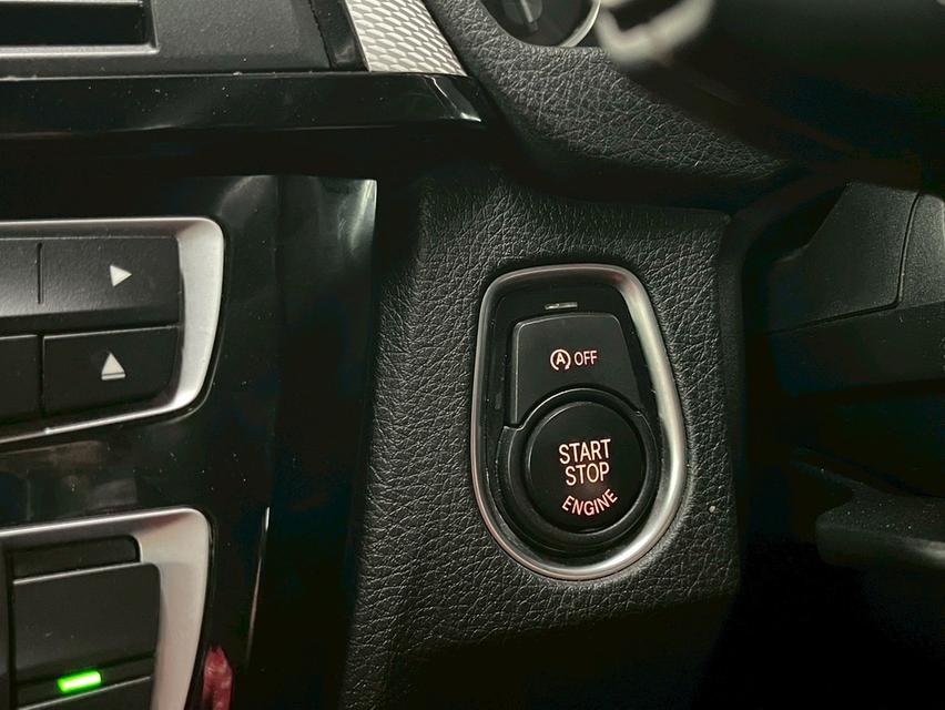 ขาย BMW 320d ปี17 7