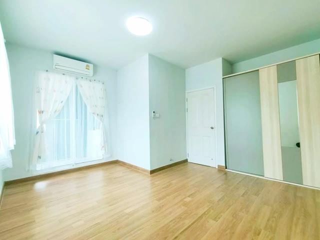 เช่าทาวน์โฮม 2 ชั้น 3 นอน 2 น้ำ จัดเต็มเฟอร์ฯ ของใช้ไฟฟ้า วัดสามง่าม บางบัวทอง7-Eleven บางบัวทอง 1กม. 8