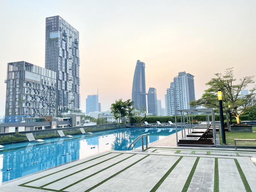 ให้เช่าคอนโด Siri at Sukhumvit — คอนโดหรูใจกลางสุขุมวิท ติด BTS ทองหล่อ มี Skywalk ลงหน้าโครงการโดยตรง 15