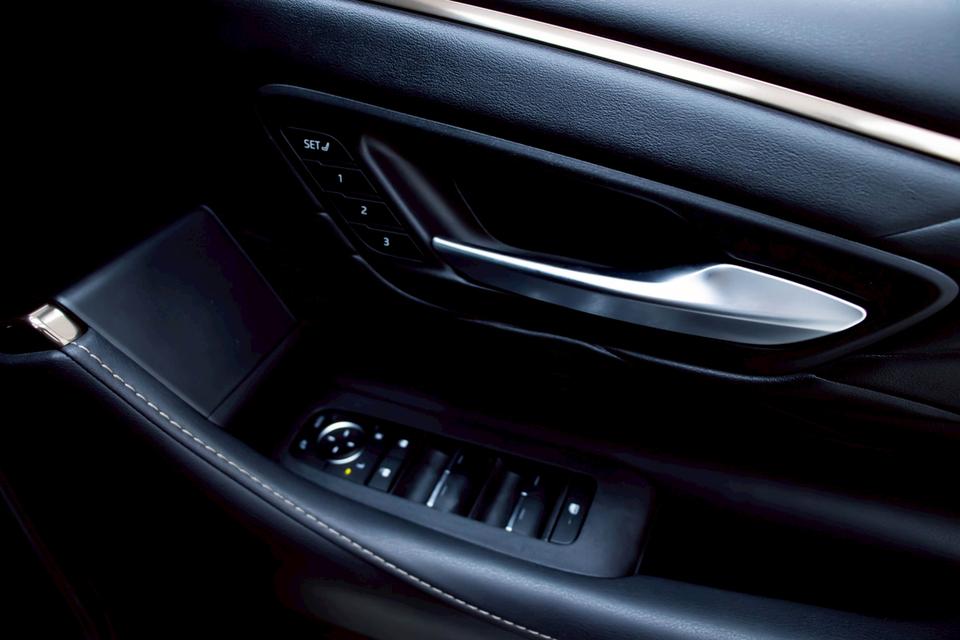 TOYOTA ALPHARD 2.5 Z AT 2025 รูปที่ 16