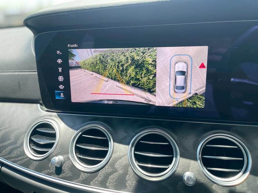 BENZ E 300e AMG Dynamic 2022 āļĢāļđāļāļāļĩāđ 17