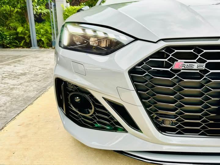 ขายด่วน Audi RS5 4