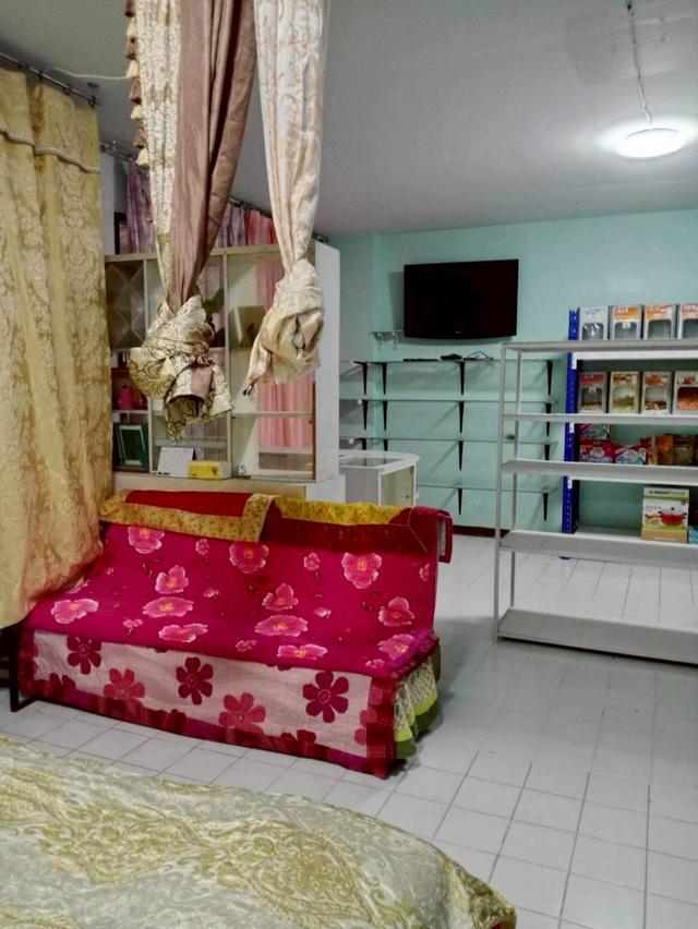 คอนโดมิเนียม เทพลีลา คอนโดทาวน์ ถนนลาดพร้าว แขวงพลับพลา เขตวังทองหลาง กรุงเทพมหานคร 9