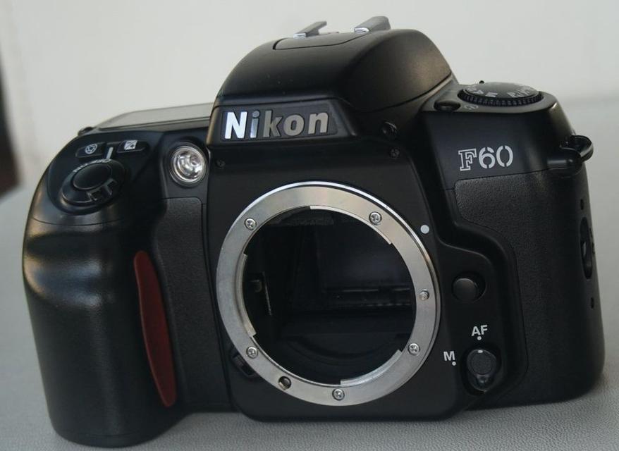 Nikon F60(Black) 4