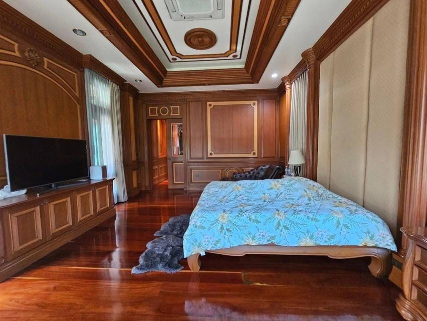 ขายคฤหาสน์หรู ในตัวเมืองศรีราชา ชลบุรี 15