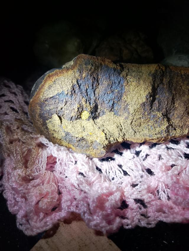 หินแร่ทองคำ อัญมนีต่างๆ รูปที่ 8