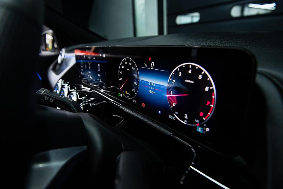 GLA200 AMG 9