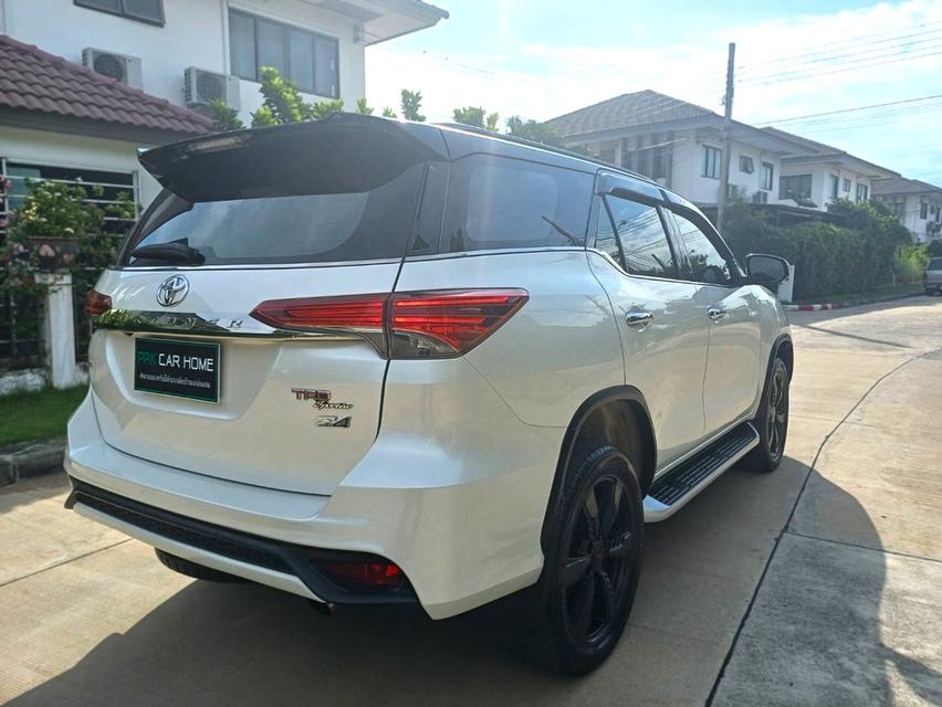 ปี2018 FORTUNER 2.8 TRD SPORTIVO DIESEL ขับ 2 มี BOOK SERVICE 7