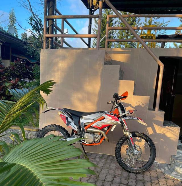 ส่งต่อ KTM Freeride  4