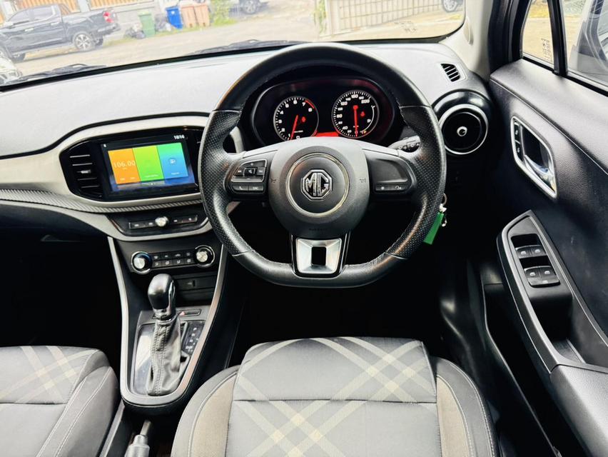 MG3 1.5 X Hatchback  11