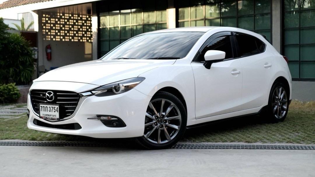 MAZDA 3 รุ่น S  2018 รหัส KN3754