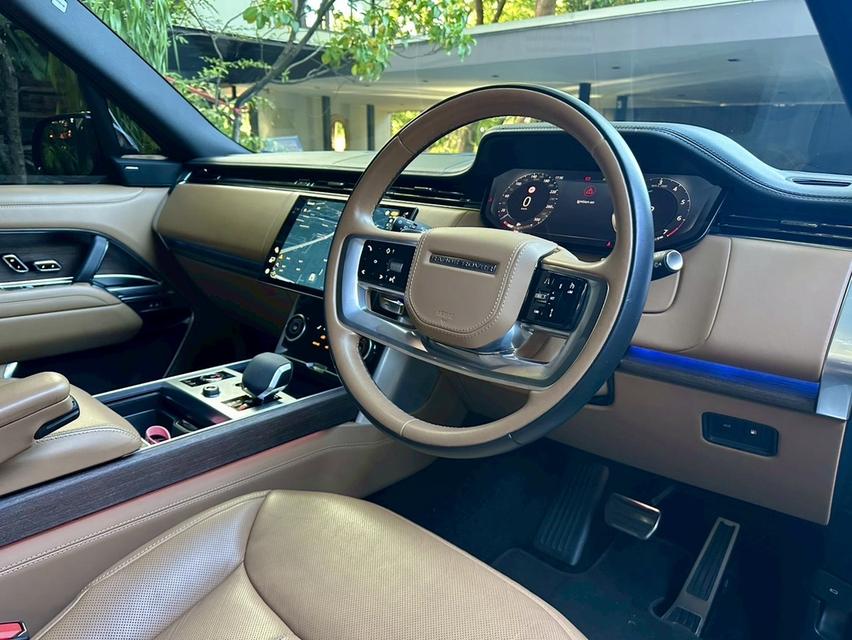 Range Rover P440 LWB āļĢāļđāļāļĒāđāļāļĒāļāļĩāđ 3