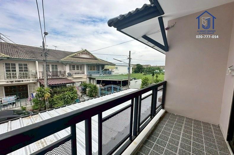 ทาวน์เฮาส์ 15