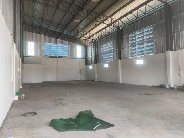 ให้เช่าโกดัง ถนนเทพกุญชร ใกล้ตลาดไท คลอง2 คลองหลวง ปทุมธานี