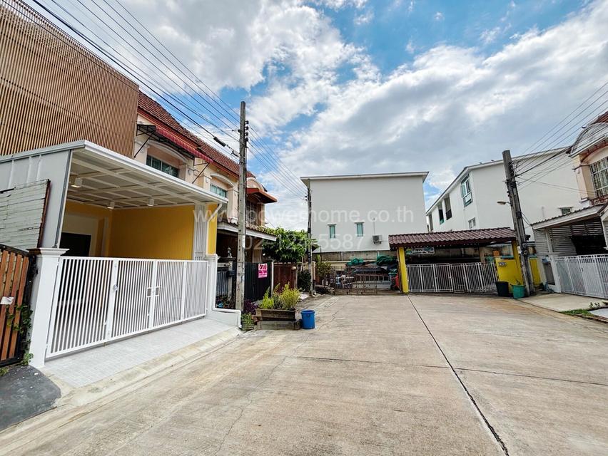 บ้านรุ่งกิจแกรนด์วิสต้า แขวงมีนบุรี เขตมีนบุรี กรุงเทพมหานคร 2