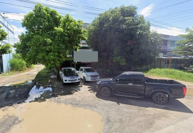 ทำเลพัฒนานิคม อาคารใหญ่ 2นอน ลพบุรี ซ.พัฒนานิคม 9-15 ให้เช่าอาคารพาณิชย์ 3 ชั้น 2 คูหา 48ตร.วา. 580ตร.ม 2 น้ำ 6 จอดรถ เด 6