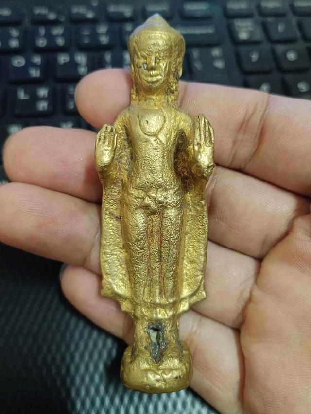 พระกรุทวาราวดี พระกรุสีทองอร่าม เก่ามาก สวย มีน้ําหนัก หายาก น่าบูชา