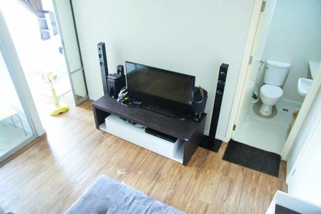 ตลาดไท 2.4 กม. ให้เช่าฟ้าโดม คอนโด ม.ธรรมศาสตร์ ศูนย์รังสิต 1.2 กม. 35 ตร.ม คลองหลวง 8