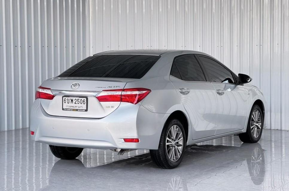 Toyota Altis 1.8E เบนซิน เกียร์ออโต้  ปี2014 6