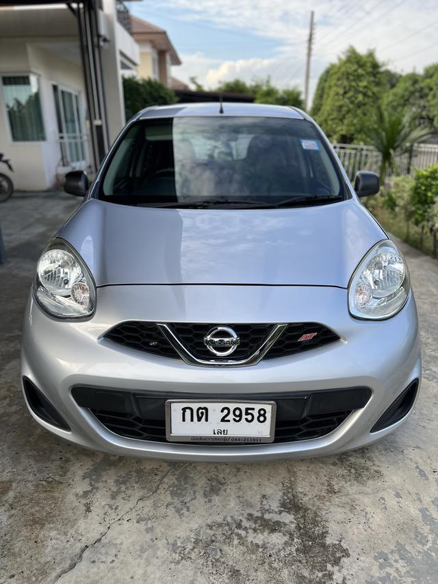 Nissan marth 1.2 S เกียร์ธรรมดา ปี 2017 รถสวยเดิมไม่เคยเเก้ส