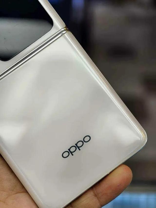 ขายด่วน OPPO Find N3 Flip 3