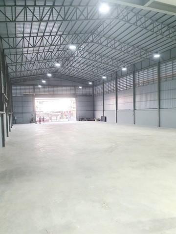 U1396 ให้เช่าโกดังย้านสายไหมใกล้ทางด่วน มีทั้งหมด 2 หลังขนาด 1200 ตารางเมตรและ 1500 ตารางเมตร ทำเลดีเดินทางสะดวกเข้าออกได้หลายทาง 2