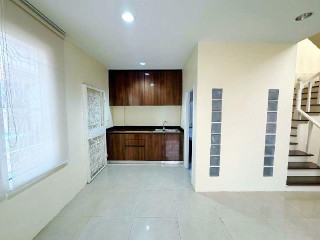 เช่า-ขาย ทาวน์โฮม 3ชั้น 21 ตร.วา.252 ตร.ม.บิ๊กซี รามอินทรา 1.7 กม. เปิดซิง! MRT รามอินทรา31 1กม. รีโนเวทใหม่ทั้งหลัง 3นอ 3