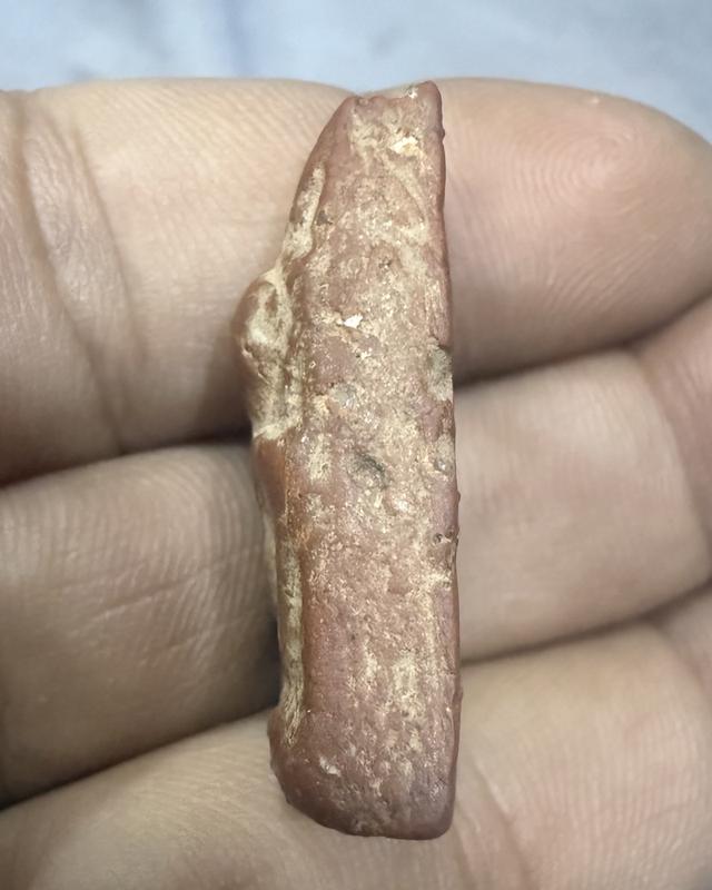 พระนางพญาพิษณุโลกพิมพ์เข่าตรง 2