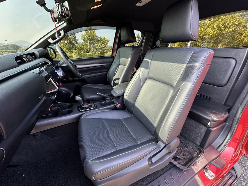 ขาย Revo Rocco Smart Cab 2.4 A/T 2WD ปี 2022 เจ้าของขายเอง 8