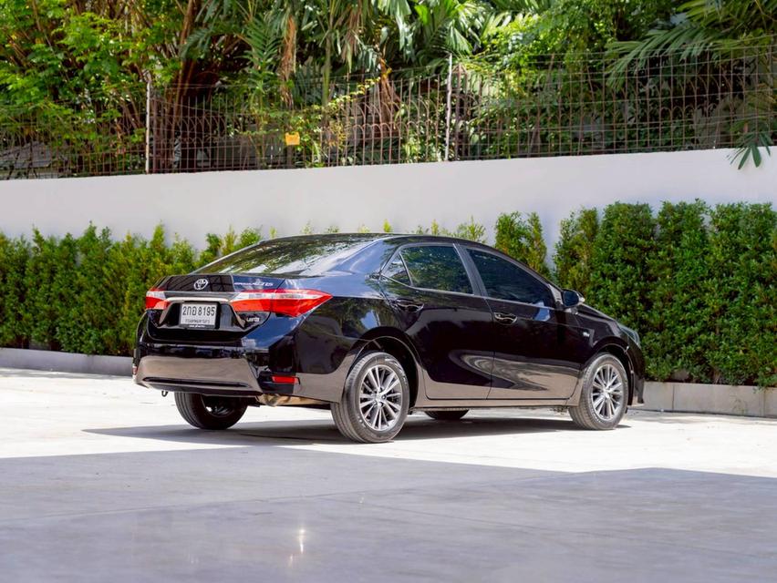 Toyota Altis 1.8E ปี 2014