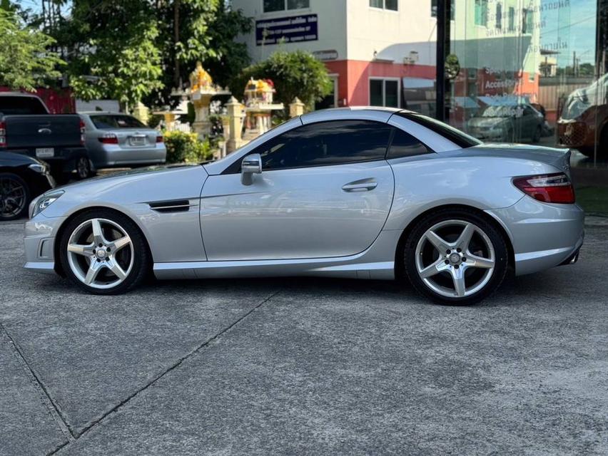 Mercedes Benz SLK200 AMG Roadster 2011 ประวัติดี ใช้น้อย รถสวยมีเสน่ห์สุดๆ 6