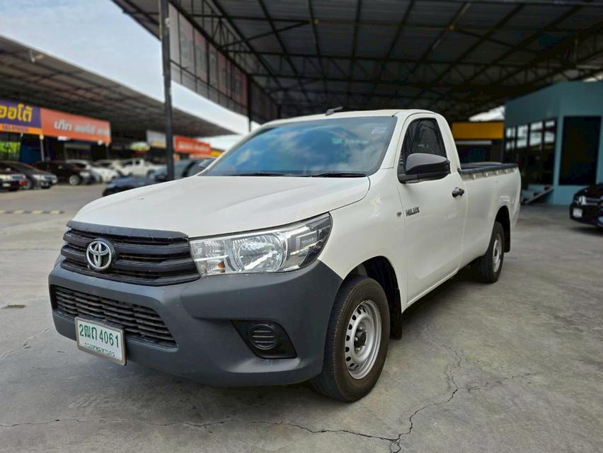 รหัสรถ NKG4061 Toyota Revo 2.4 E M/T ปี 2018