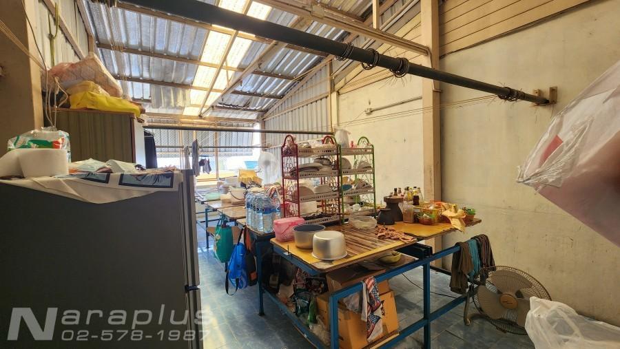 Listing No. 68040448 : ขายอาคารพาณิชย์ 3.5 ชั้น บนที่ดินขนาด 16 ตารางวา พื้นที่ใช้สอย 250 ตารางเมตร ถนนรามอินทรา 8 แยก 20 บางเขน กรุงเทพ 10