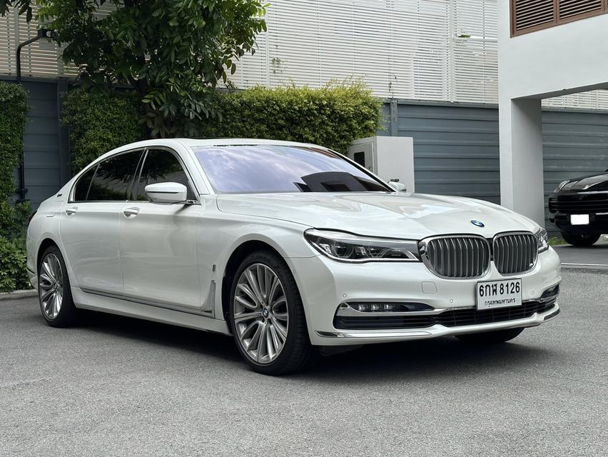 BMW 740le, pure excellence 3