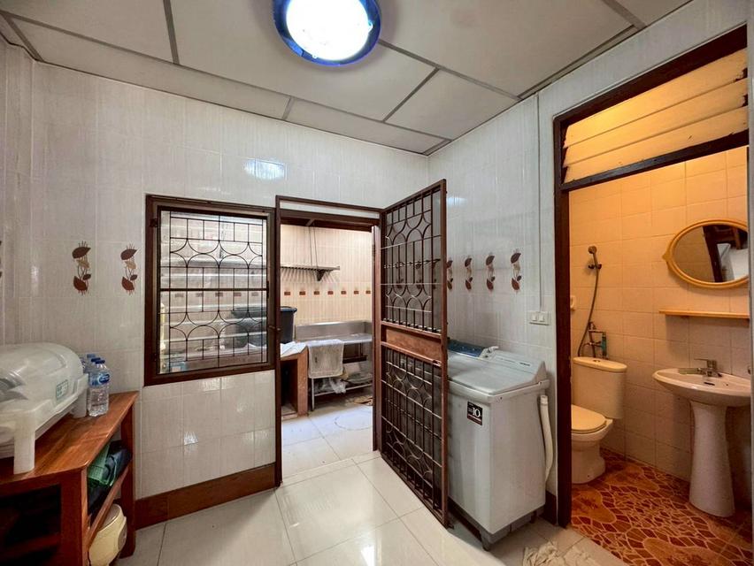 ขายทาวน์เฮ้าส์ 2 ชั้น หมู่บ้านเสนาวิลล่า 3 ซอยคู้บอน 27 แยก 10 ( สภาพสวยมาก น่าลงทุน ) (N.1940) 7