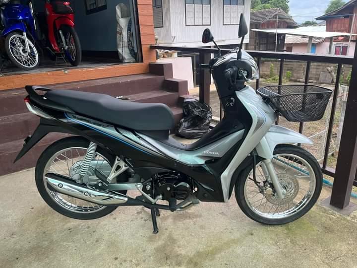 Honda wave 110 สีเทา 2