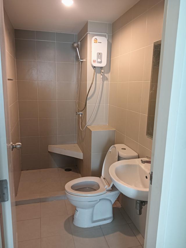 คอนโดเดอะคิทท์ พลัส พหลโยธิน-คูคต เฟส1 อาคาร B 5