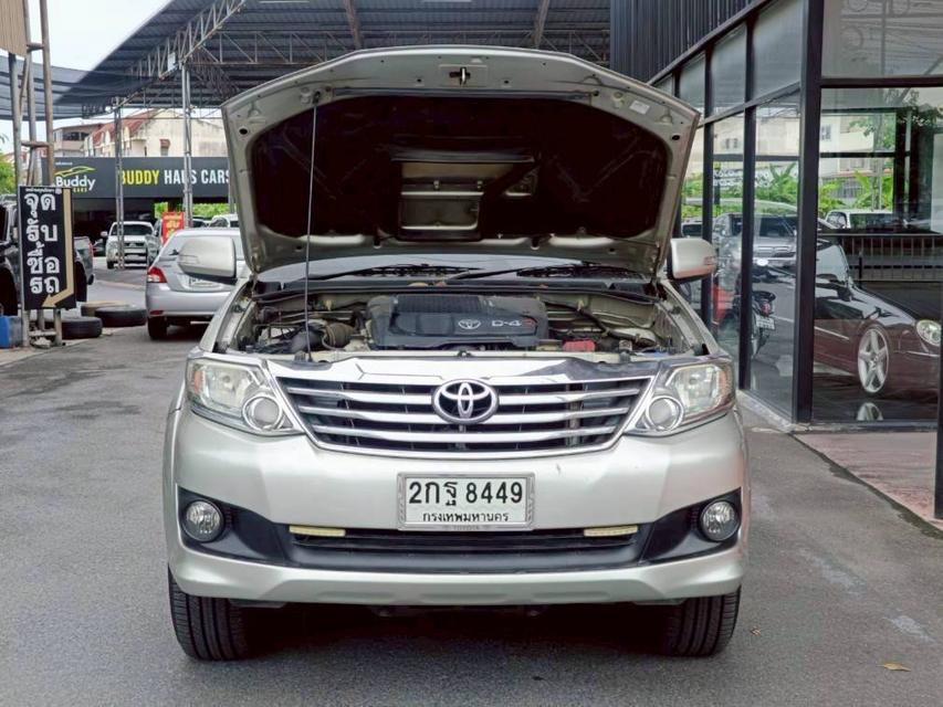 Toyota Fortuner 3.0V ปี13 18