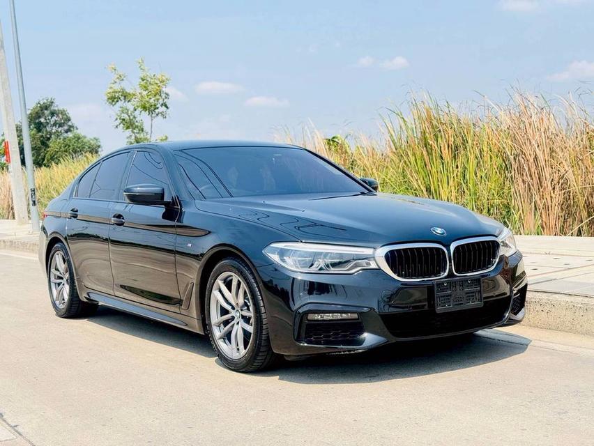 2019 BMW 520d M-Sport ( G30 ) รูปที่ 2