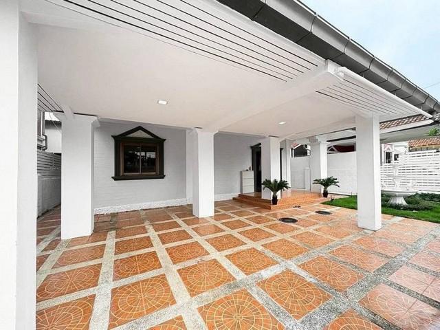 บ้านเช่า บ้านพร้อมอยู่ พิกัด เนินพลับหวาน ใกล้ตลาด เเละร้านสะดวกซื้อมากมาย