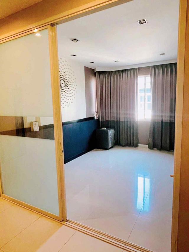 ขาย บ้านหรูทำเลดี 4 นอน 4 น้ำ หมู่บ้าน Golden Nakara อ่อนนุช 65- พระราม 9-มอเตอร์เวย์ 114 ตรว 2 ชั้น 3