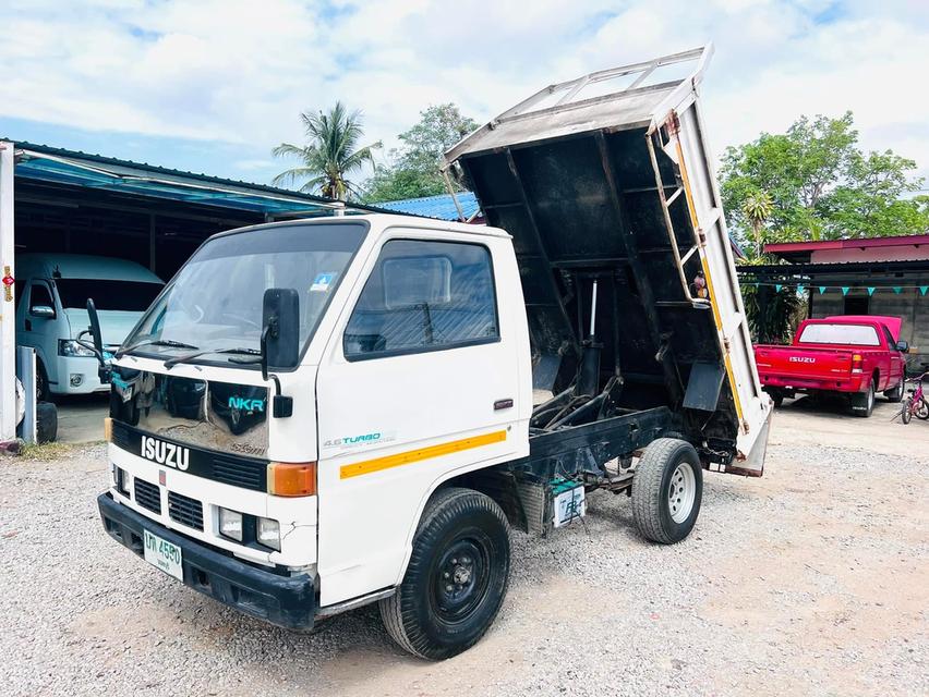 ขายรถบรรทุก 4 ล้อดั้มพ์ ISUZU NHR 90HP ปี 46 2