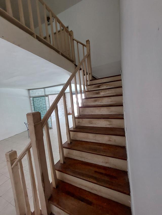 ให้เช่าราคาถูกทาวน์โฮม 2 ชั้น 3 ห้องนอน , 2 ห้องน้ำ , 1 โถงลึก , 1 ลานซักล้างมีหลังคา, จอดรถหน้าบ้านได้ 1 คัน หมู่บ้านพนาลี 1 ซอยเทียนทะเล 32 10