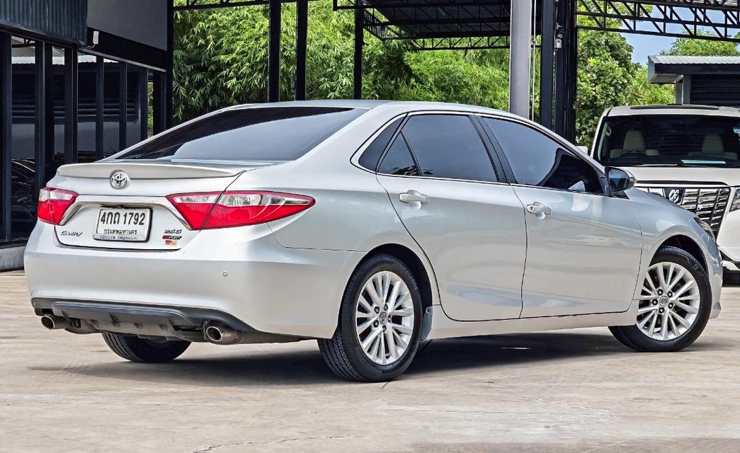 TOYOTA CAMRY 2.5G ESPORT 13