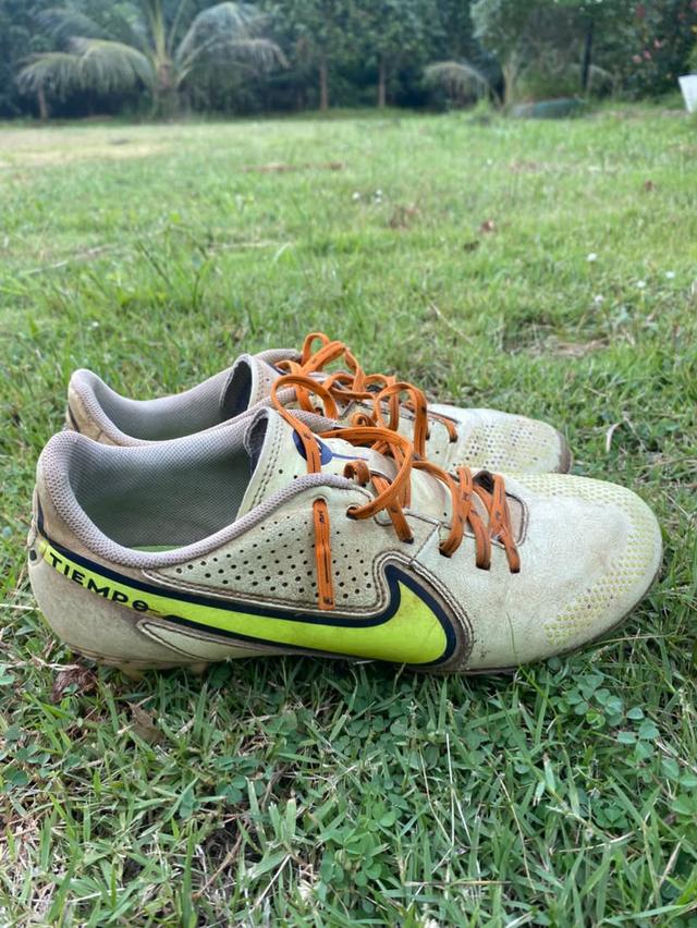 รองเท้าสตั๊ด Nike Tiempo Legend 9