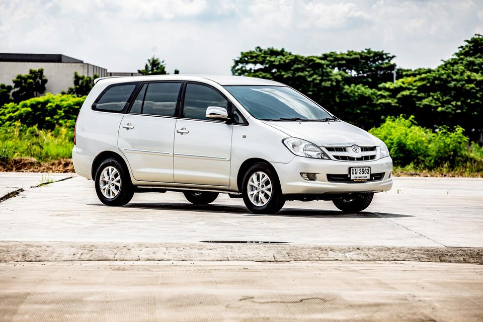 Toyota INNOVA 2.0V เกียร์ Auto 7 ที่นั่ง ปี 2007 สีน้ำตาล 4