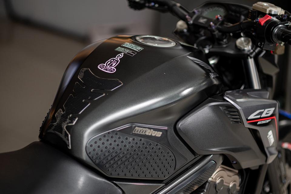Honda CB650F LED ปี 2018 แท้ รูปที่ 9