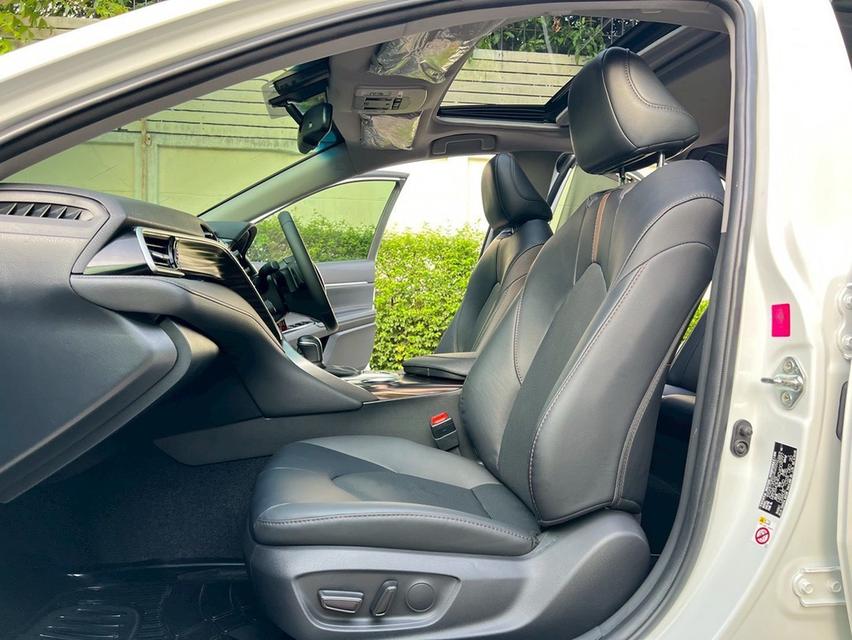ขาย Toyota Camry 2.5G ปี21 16