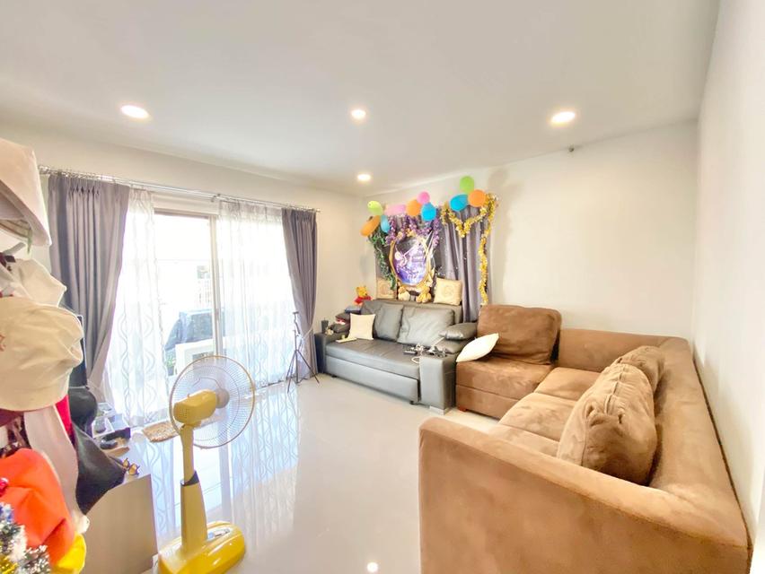 บ้านเดี่ยวสองชั้น 4 ห้องนอน 3 ห้องน้ำ 7